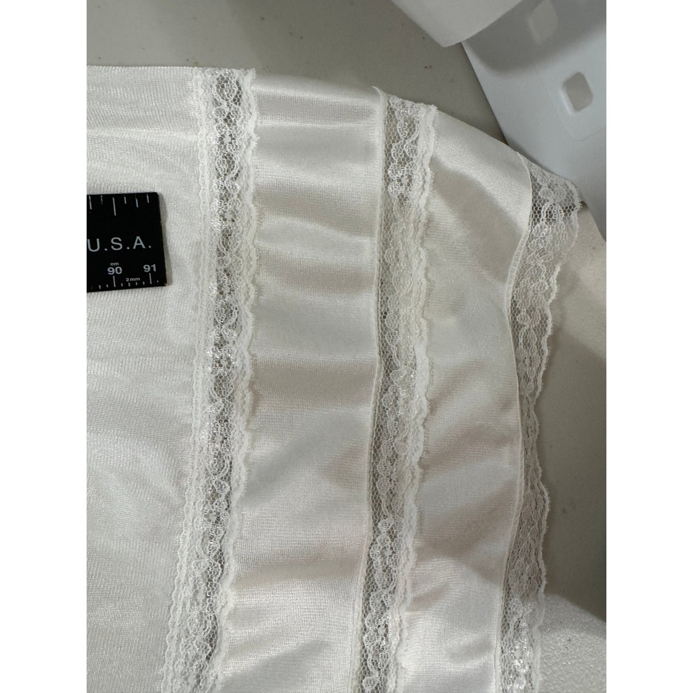 Adonna Full Slip Women 34 White Vintage Lace Trim V-Neck Adjustable‎ Straps 80s - Picture 8 of 8